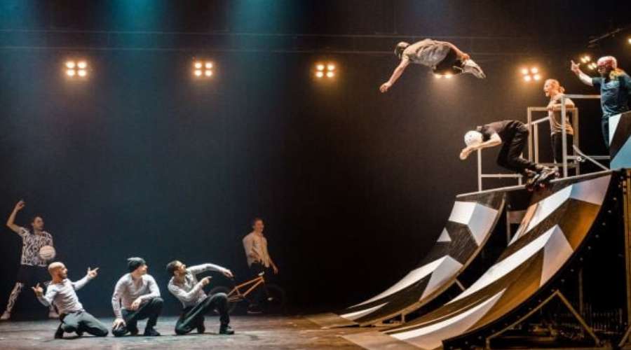 Sydney Opera House - Elements of Freestyle