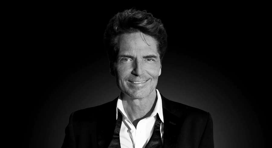 Sydney Opera House - Richard Marx